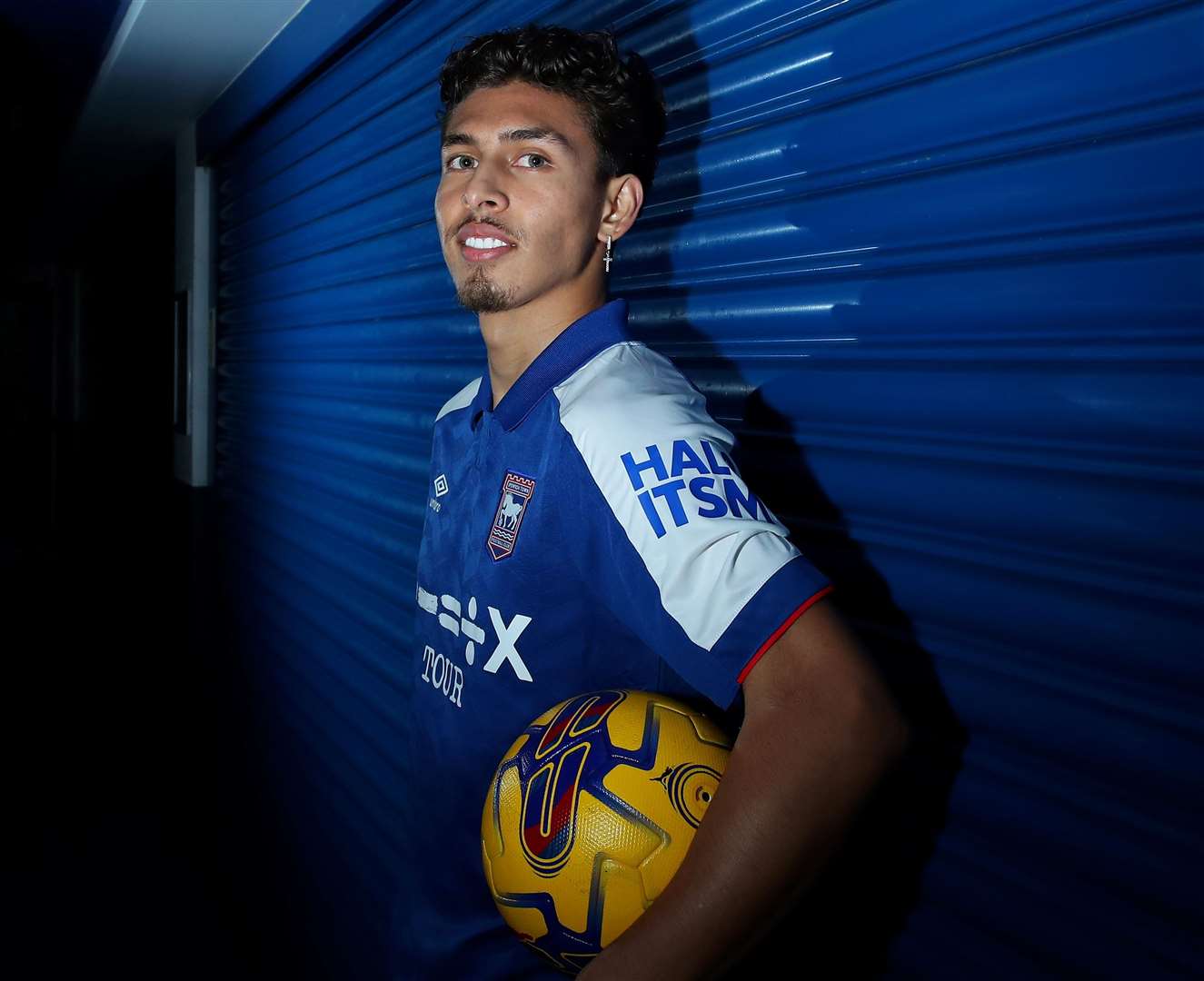 Jeremy Sarmiento of Brighton & Hove Albion signs on loan for Ipswich Town. Picture: ITFC/Matchday Images