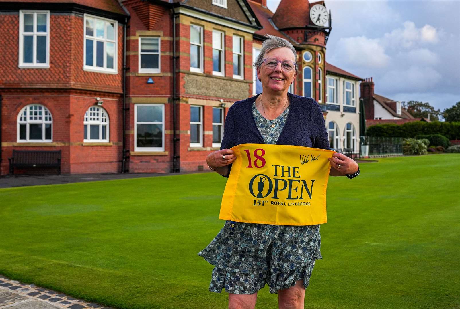 Haverhill GC member Pat Kennedy celebrates her win at the Royal Liverpool Golf Club in Hoylake Picture: HowDidIDo