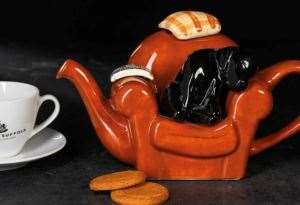 Carters’ sleeping dog in an armchair teapot