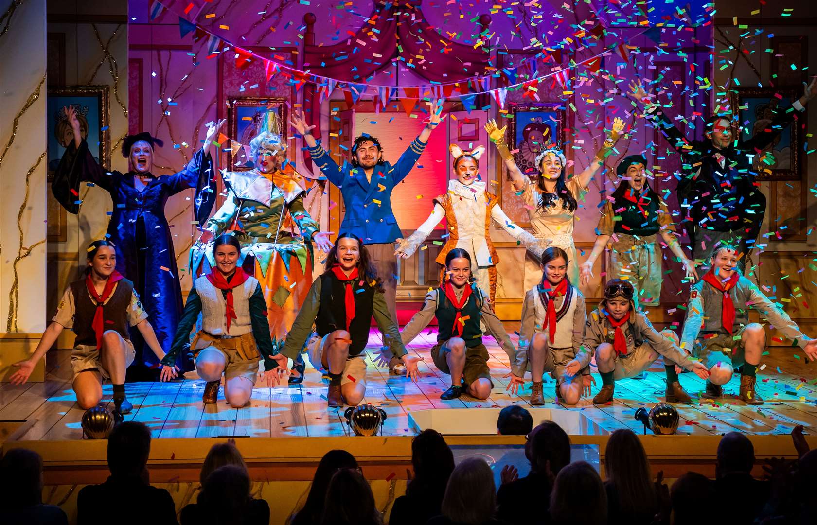 Snow White at Theatre Royal Bury St Edmunds was a resounding success. Picture by Tom Soper